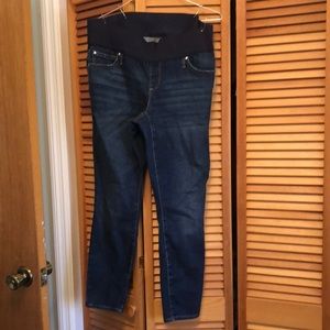 Gap maternity skinny jeans